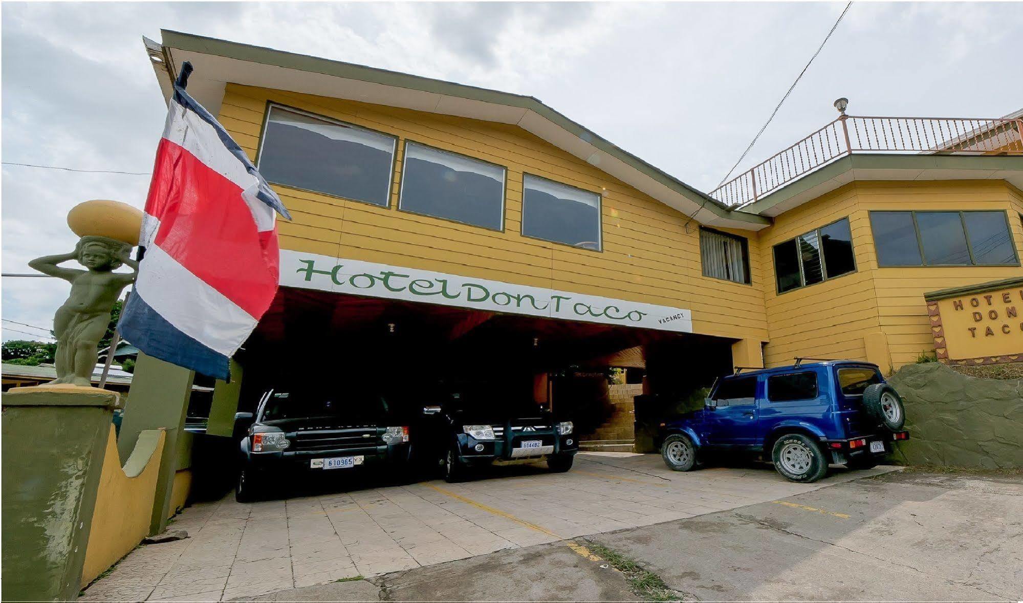 Hotel Don Taco Monteverde Exterior photo